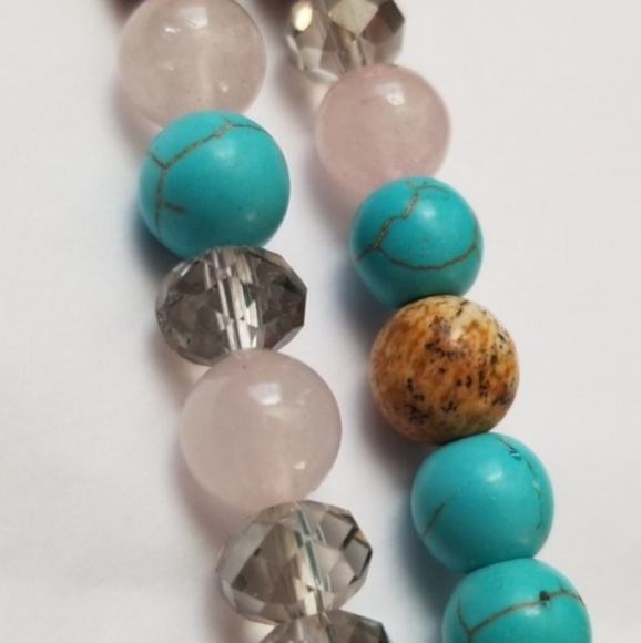 ❤Semi Precious Stone Pendant Necklace ❤ - Picture 3 of 5